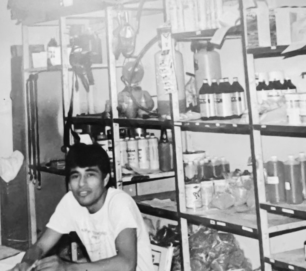 Fotografía histórica de bodega de Fumigaciones Rangel